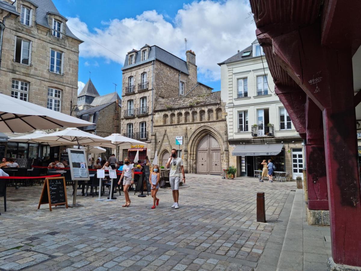 Ker Brunat Centre Historique Idealement Situe Cosy Calme Grand Appartement ディナン エクステリア 写真