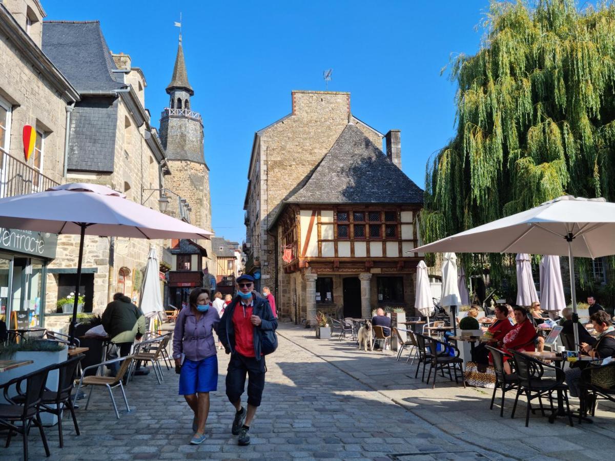 Ker Brunat Centre Historique Idealement Situe Cosy Calme Grand Appartement ディナン エクステリア 写真